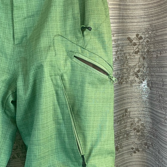 Green Snowboarding Pants boys Large - Picture 2 of 9